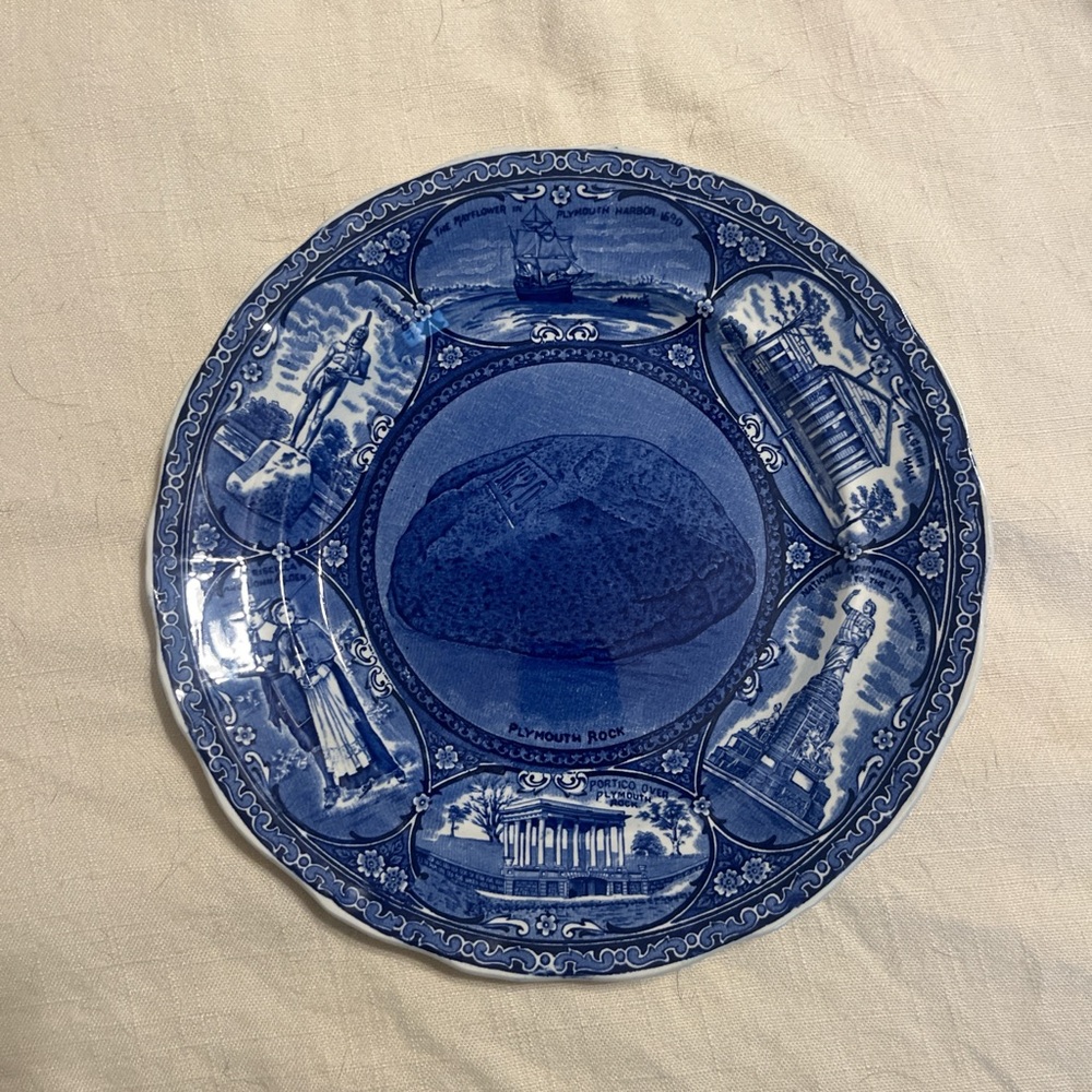 Vintage Pilgrim Theme Blue and White Porcelain Plate